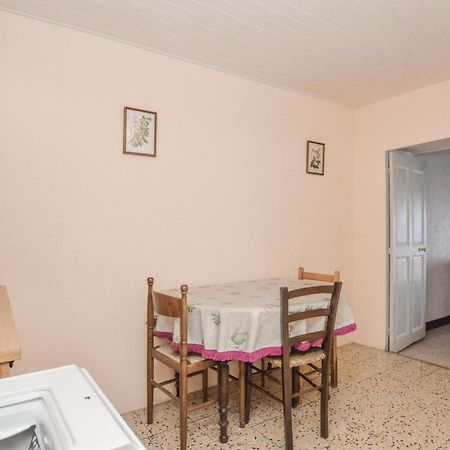 Lovely Apartment In Pietranera With Wifi Exterior photo
